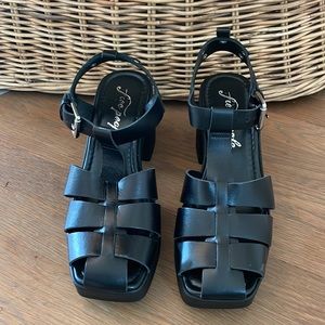 Free People Pacific Fisherman Lug Sandal in Black Size 8 / 38 NEW!!